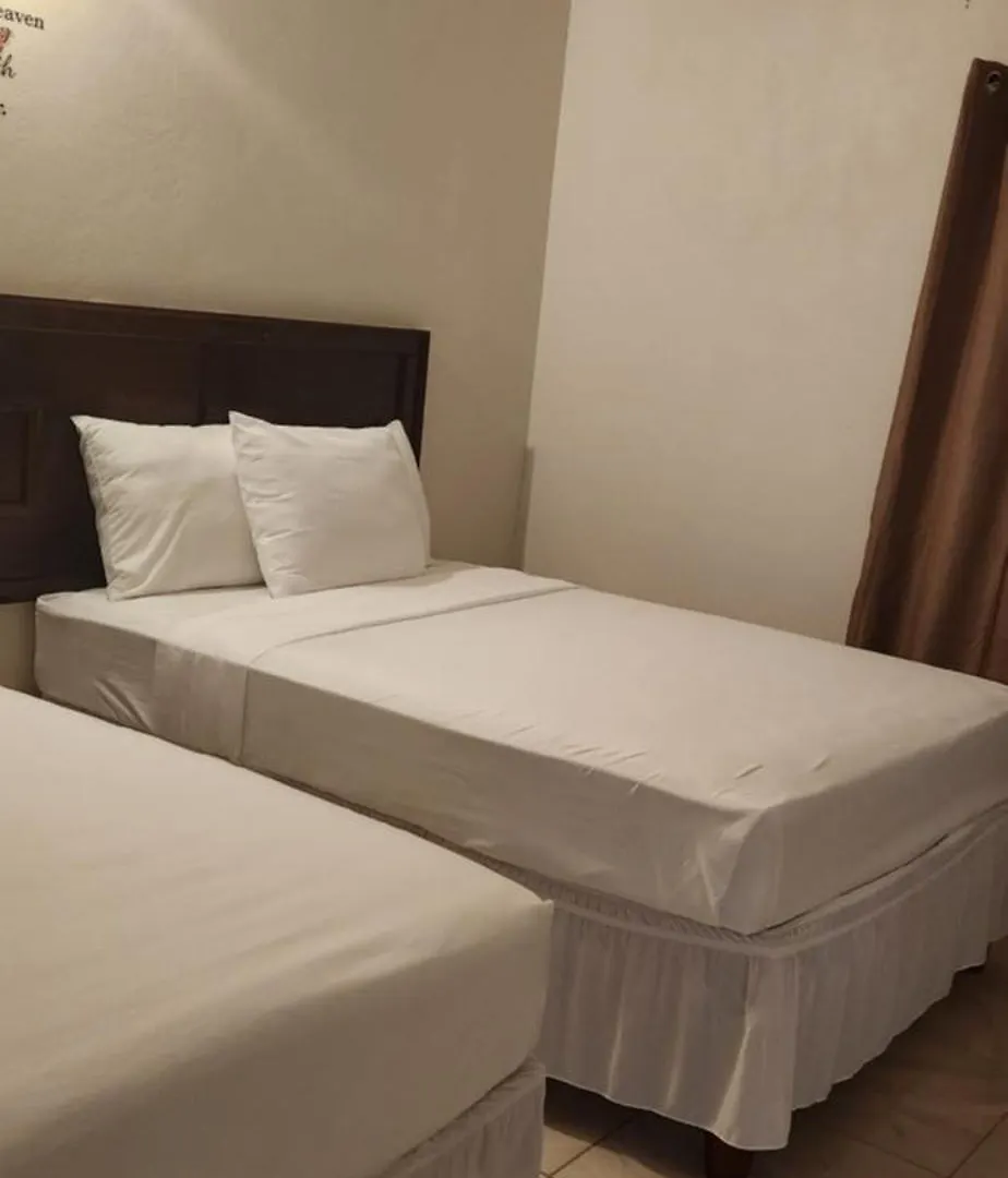 Swabys Hope Hideaway Bed and Breakfast Μαντεβίλ 0*,